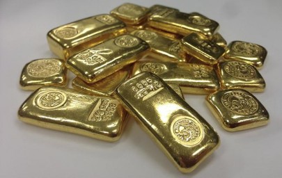 НБУ понизил курс золота до 329,33 тыс. гривен за 10 унций