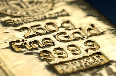 НБУ понизил курс золота до 340,35 тыс. гривен за 10 унций
